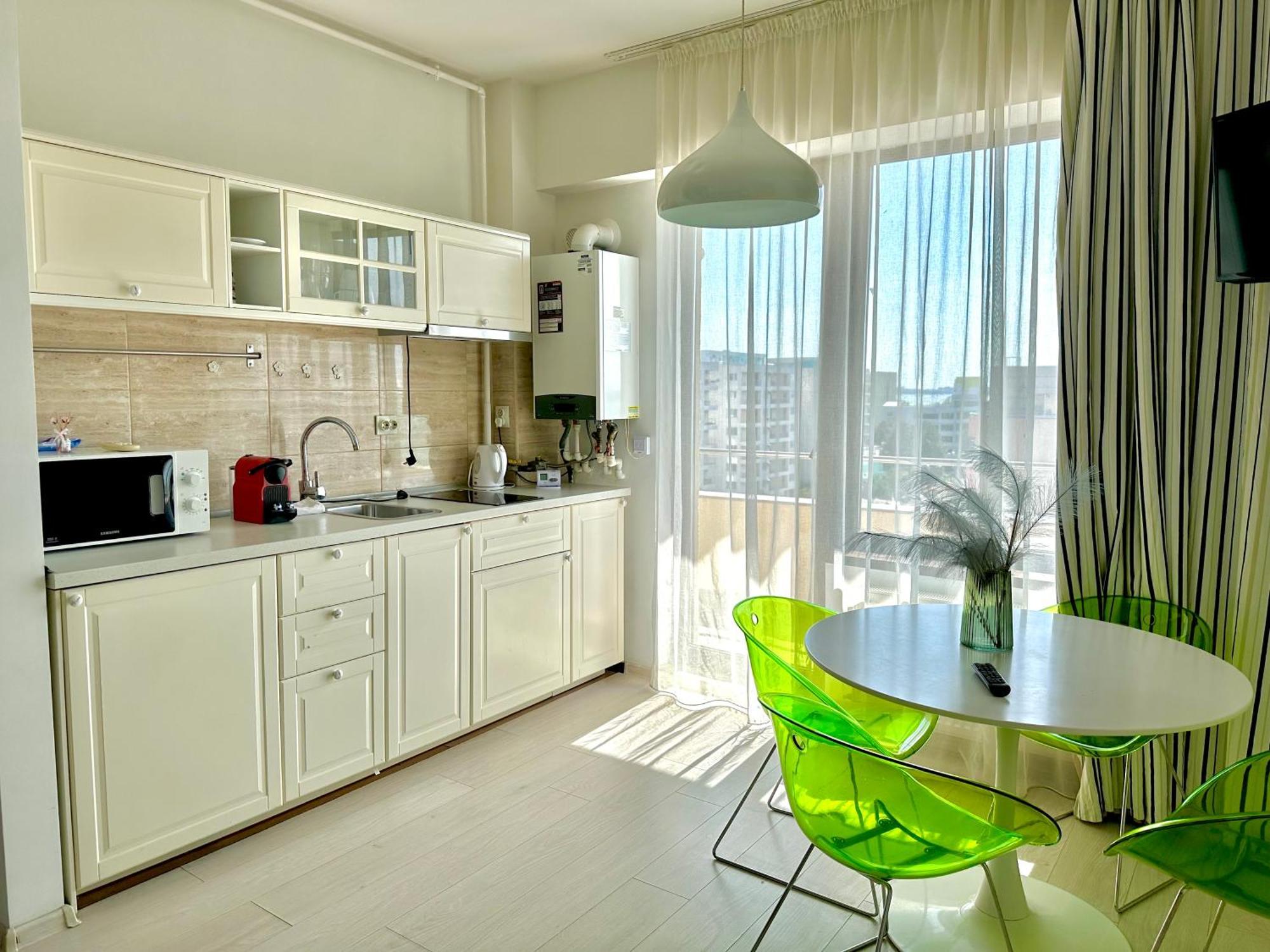 Aquamarine Summerland